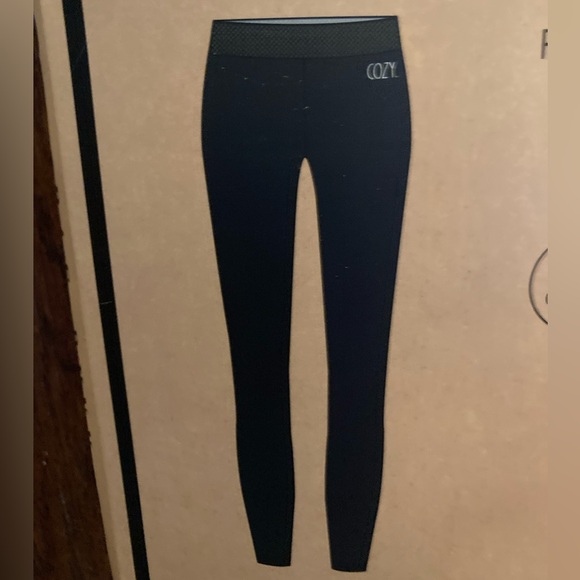Rae Dunn Pants - NWT Rae Dunn fleece lined Cozy Black Leggings S/M